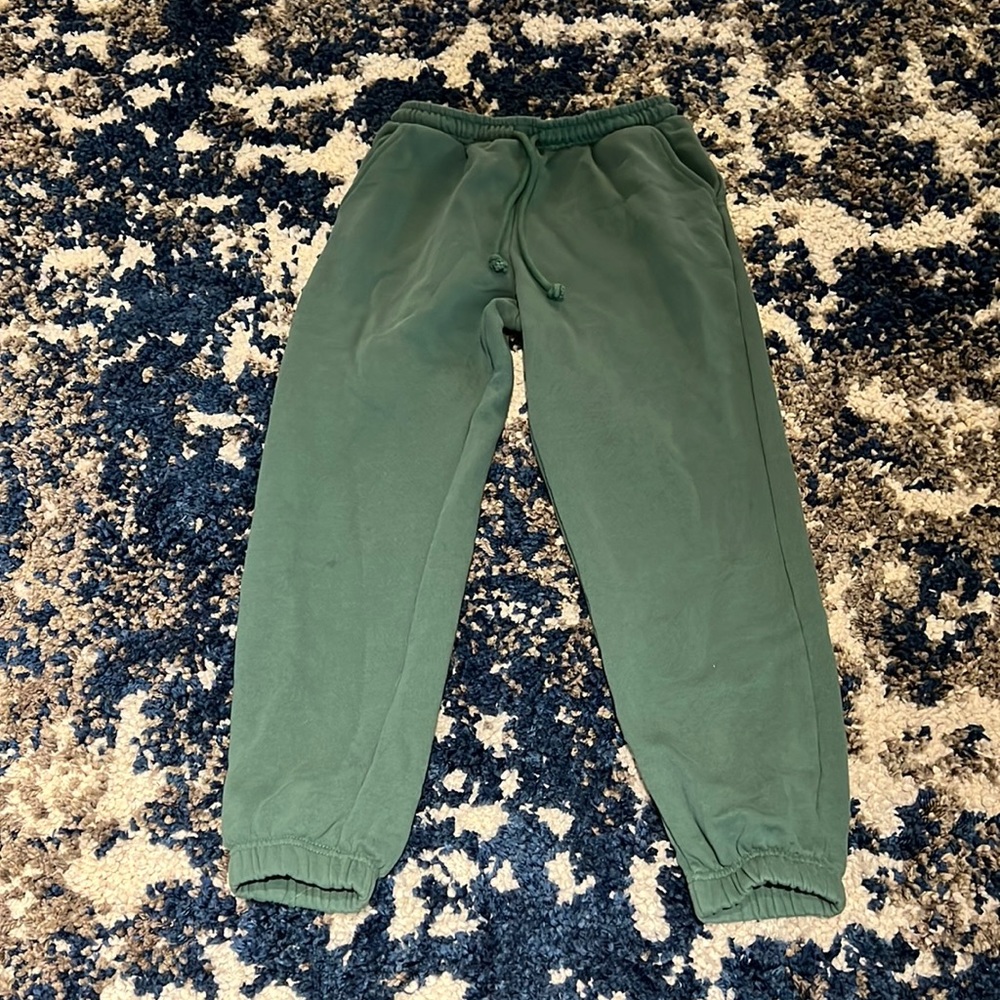 Cotton on green sweats